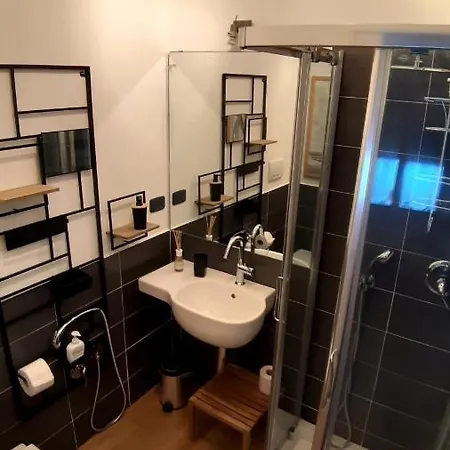 My - Strada Vecchia Del Pinocchio 3/b Ancona